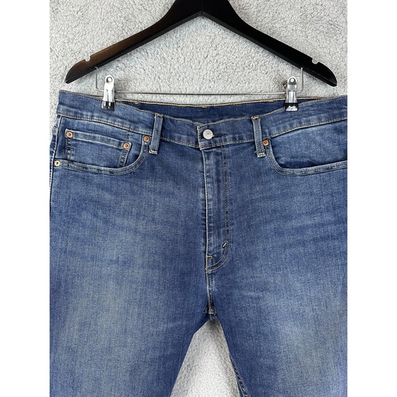 Levis 502 Jeans Mens 38x30 Blue Tapered Fit Stretch Denim Medium Wash 29507-0053 - Picture 1 of 10
